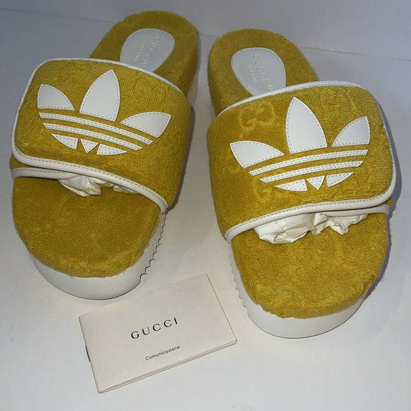 Gucci X Adidas magic sponge slides - Picture 5 of 5